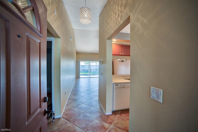 Building Photo - 4342 Madeira Ct