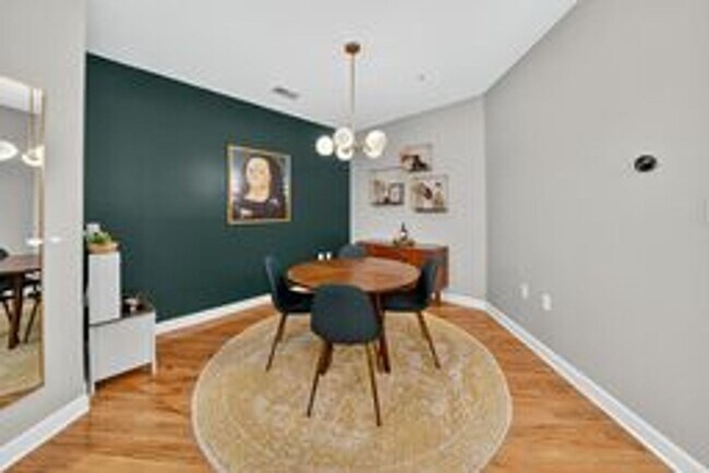 Photo - Stunning 1BR/ 1BA Condo with Den and Garag...