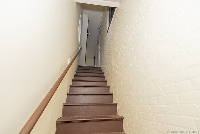 Foto del edificio - 1165 Meriden-Waterbury Turnpike
