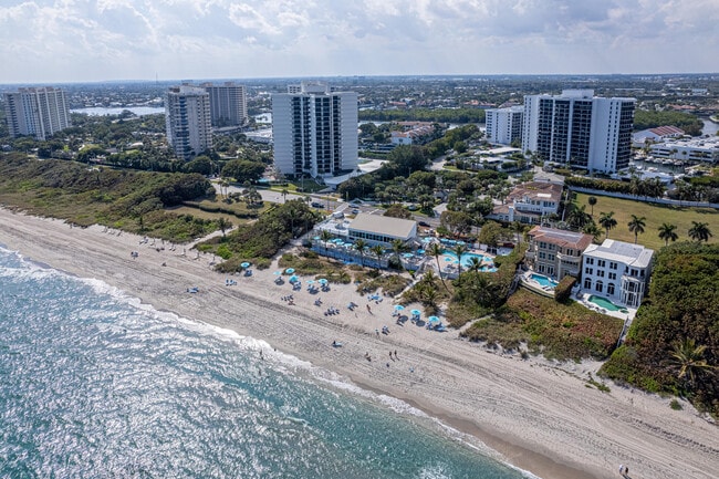 Building Photo - 4740 S Ocean Blvd