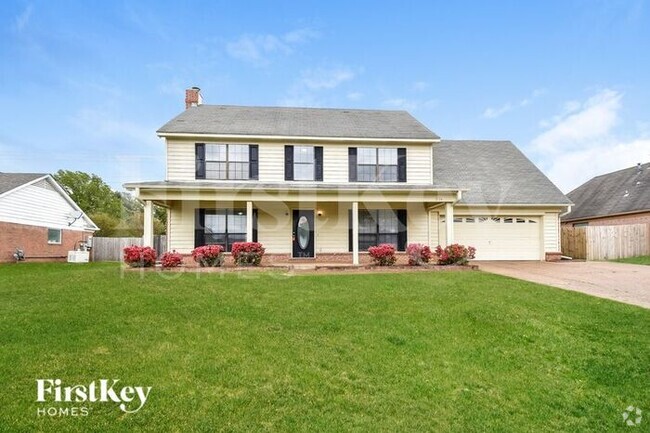 Building Photo - 3734 Oakmoor Cir E