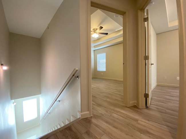 Foto del edificio - 1021 E la Cantera Ave