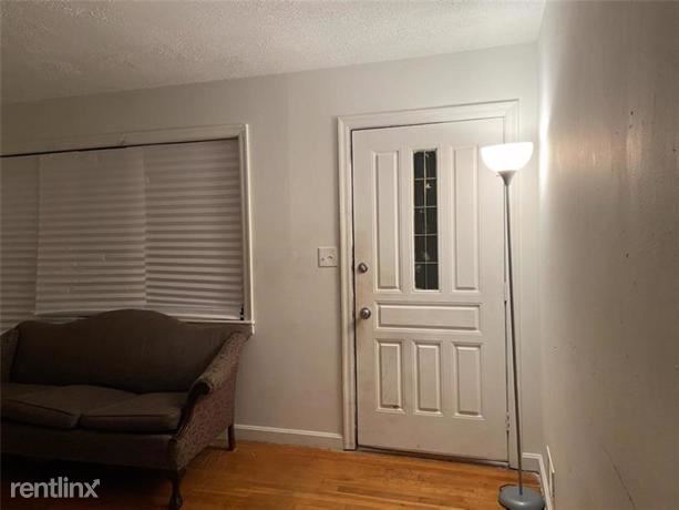 Foto del edificio - 6 br, 3 bath House - 820 Walnut Circle Sw
