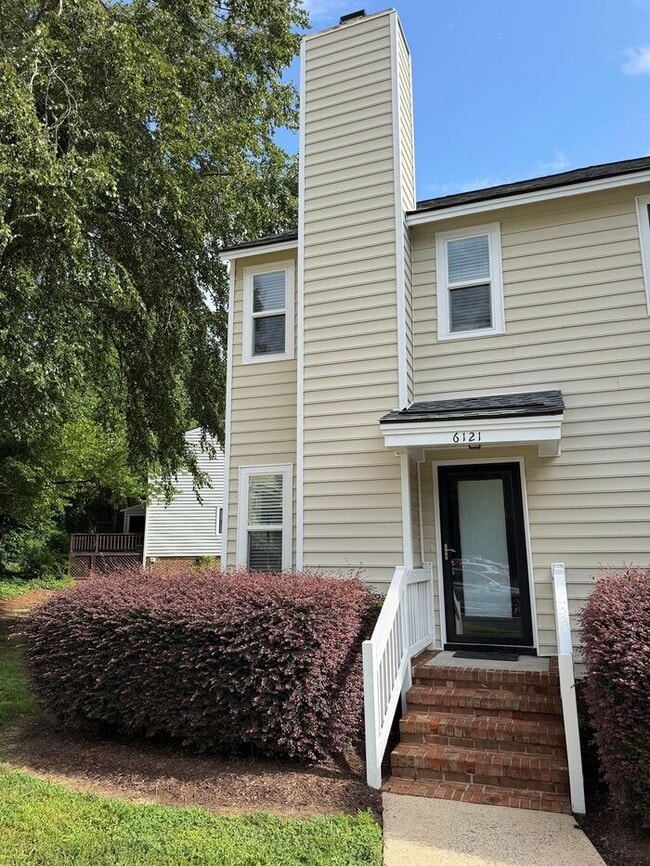 Building Photo - 6121 Loch Laural Ln