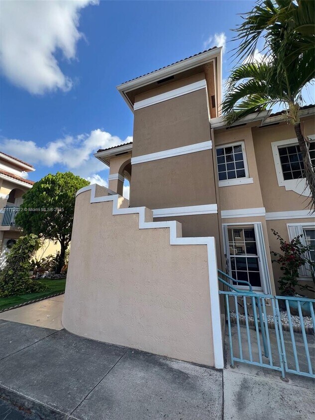Primary Photo - 6445 SW 130th Pl