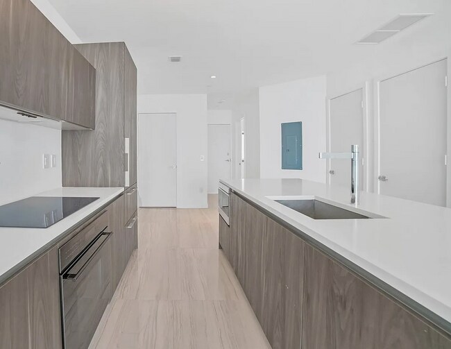Foto del edificio - 480 NE 31st St