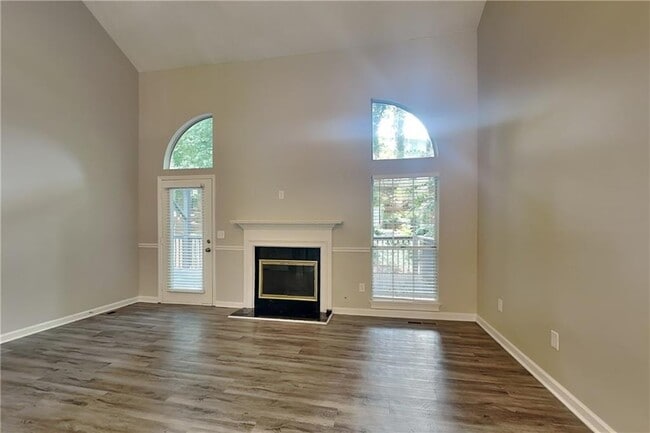 Foto del edificio - 4217 Abington Walk NW