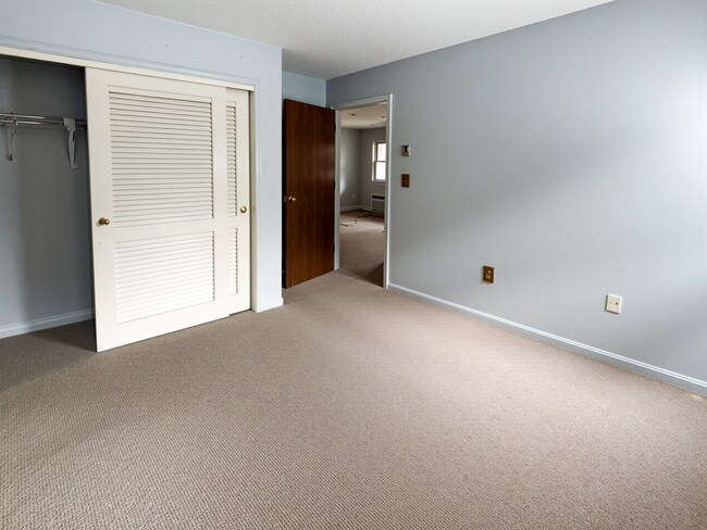 Foto del edificio - 58 Branch Turnpike