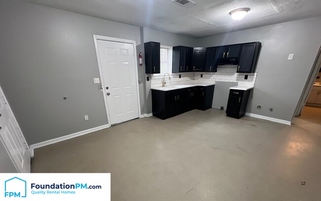 Foto del edificio - 2265 Hunter Ave