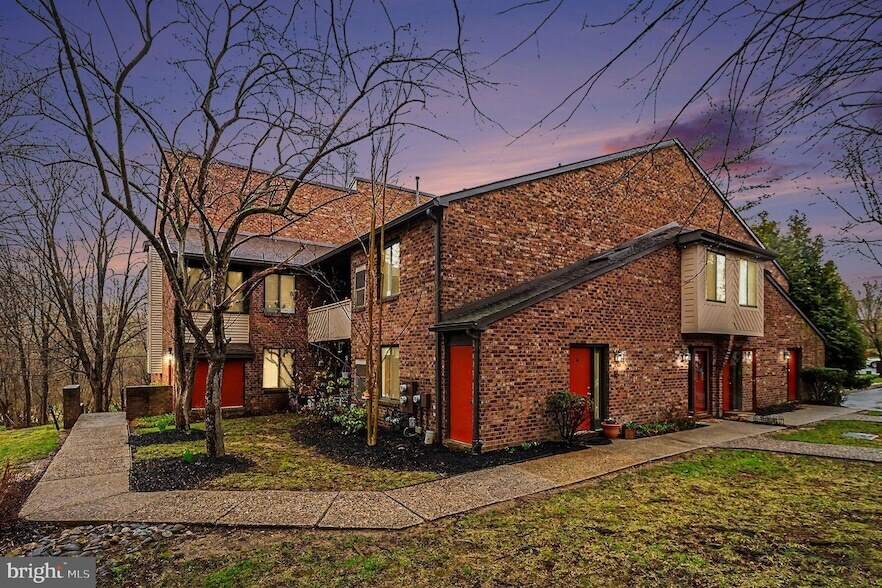 Photo - 910 Mountainview Drive Unit 910