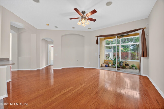 Building Photo - 13175 Tom Morris Dr