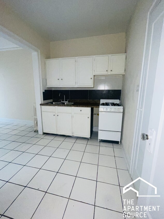 2140 Gunderson Ave Unit 327, Berwyn, IL 60402 Condo for Rent in