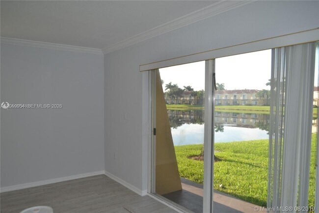 Foto del edificio - 3039 SW 129th Way