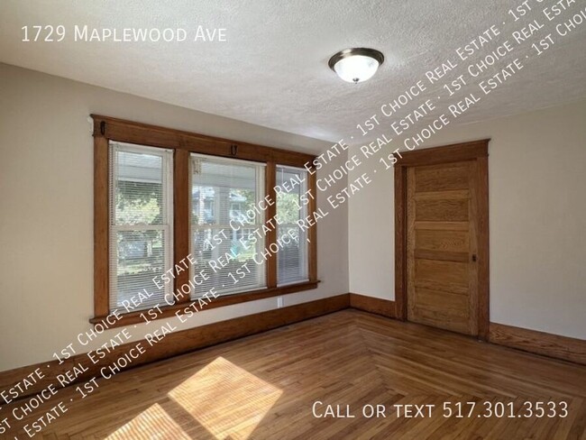 Foto del edificio - 1729 Maplewood Ave