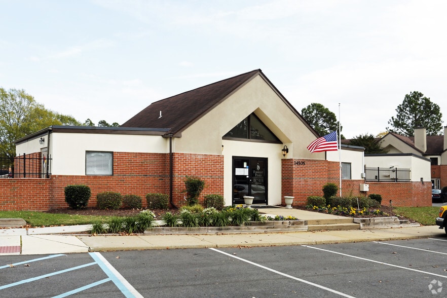 Forrest Pines Apartments & Townhomes Rentals Newport News, VA