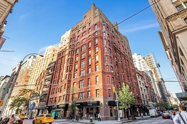 Foto del edificio - 121 Madison Ave