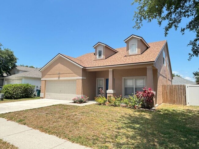 Building Photo - 24401 Summer Wind