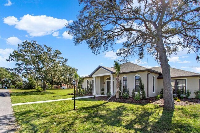 Foto del edificio - 6028 Sundown Dr