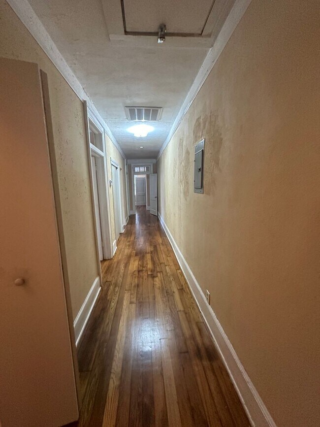 Building Photo - YELLOWBUNNY- 3352/3354-MONTEZUMA DUPLEX-CA...