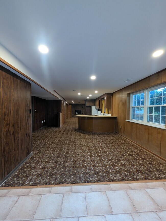 Foto del edificio - 201 Highland Cir