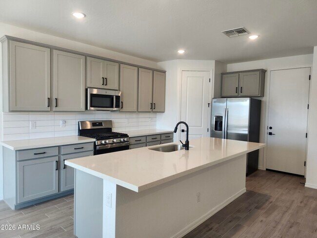 Foto del edificio - 4183 E Brook Lynn Pl