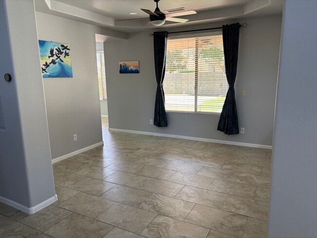 Building Photo - 461 W Flamingo Dr