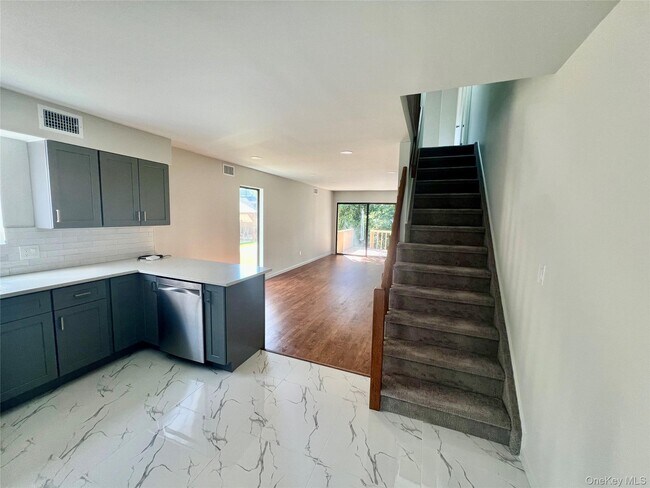 Foto del edificio - 57 Firwood Rd