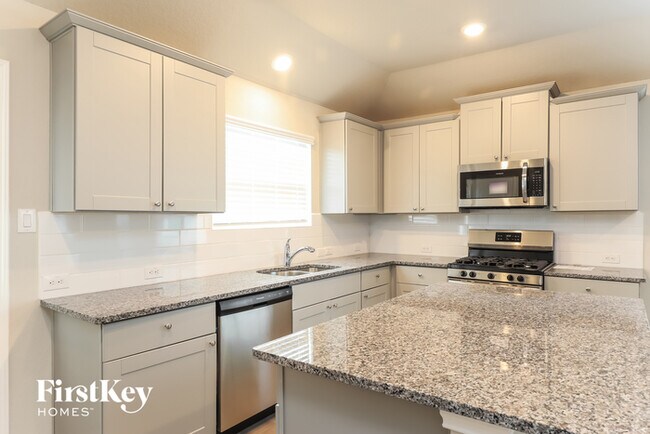 Building Photo - 6735 Hatchery Way