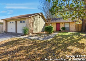 Building Photo - 5938 Oak Run St