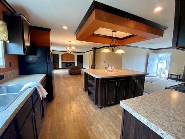 Foto del edificio - 4819 W Trapnell Rd