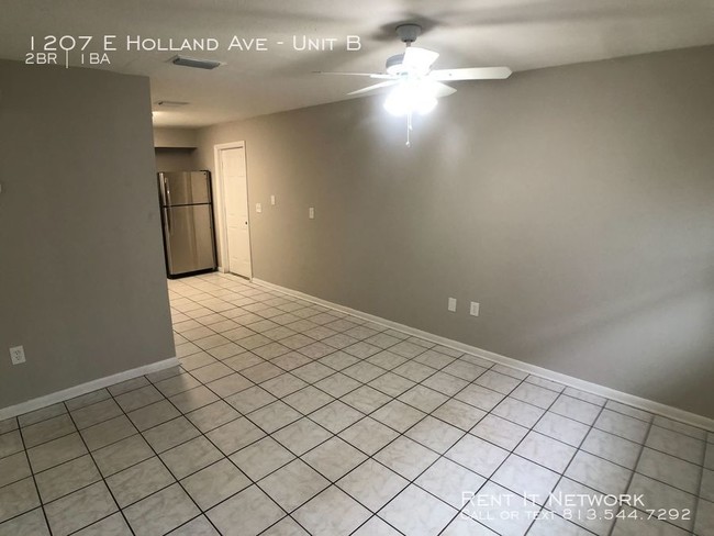 Foto del edificio - 1207 E Holland Ave