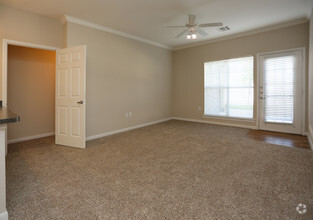 Estate Villas at Krum Apartments photo'