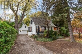 Building Photo - 32 Valleyview Dr