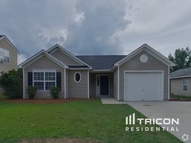 Building Photo - 133 Crimson Oak Dr