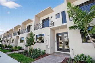 Building Photo - 13883 SW 262nd St