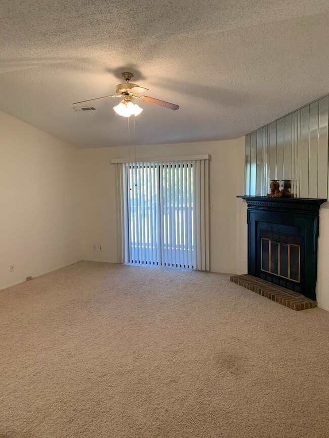 Foto del edificio - 6622 Willow Pointe Dr NW