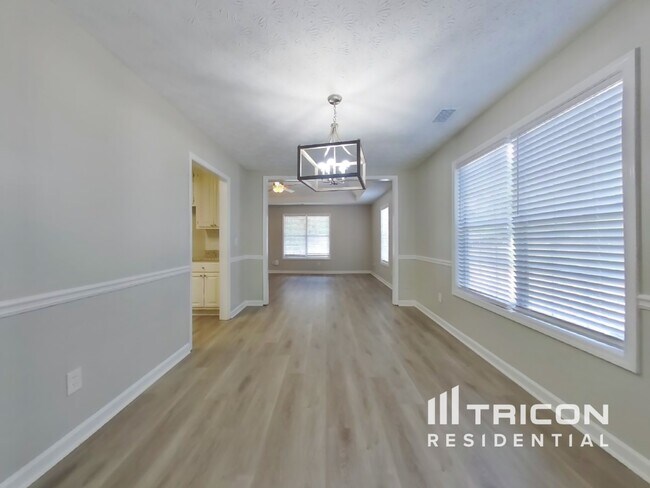 Foto del edificio - 1761 Silver Leaf Ct SW