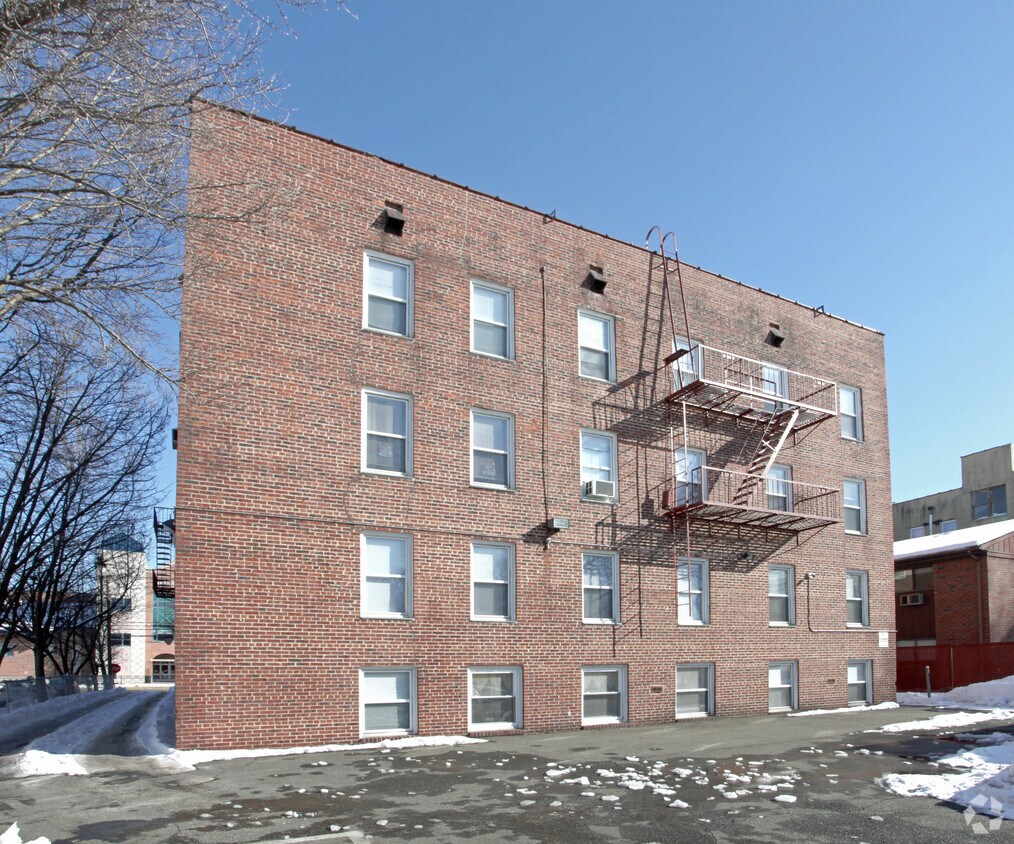 Foto del edificio - 920 N Broad St