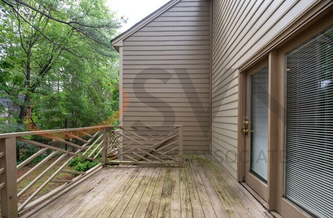 Building Photo - 3117 Coachman's Way