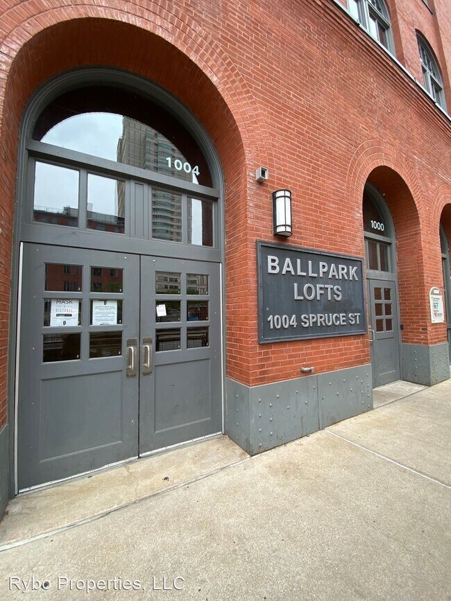 Foto del edificio - 1 br, 1 bath House - 1004 Spruce St #509
