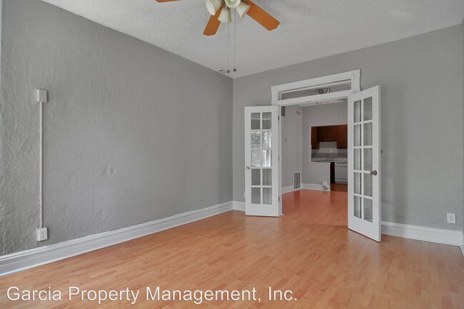 Building Photo - 4055 Hartford St