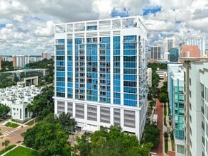 Building Photo - 260 S Osceola Ave