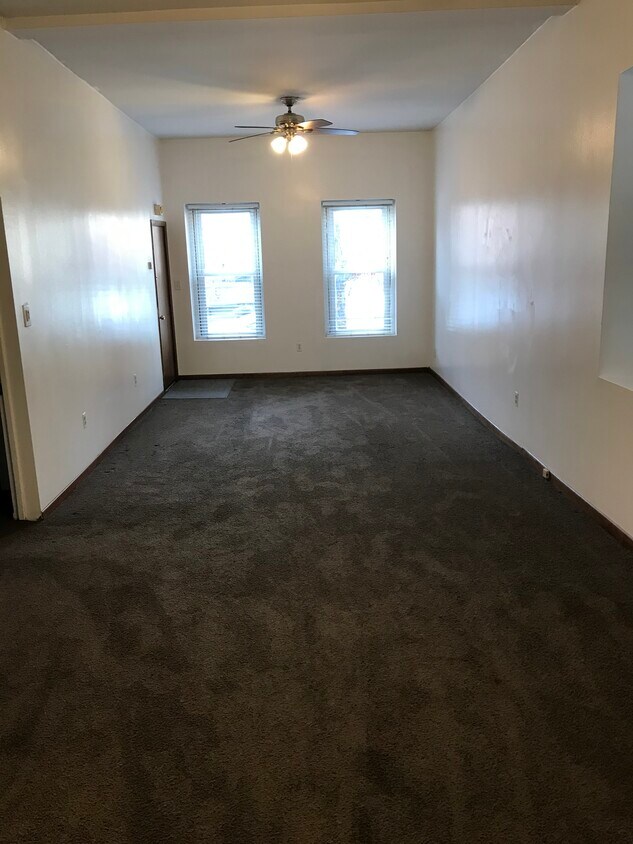 Living Room - 849 S Miller St