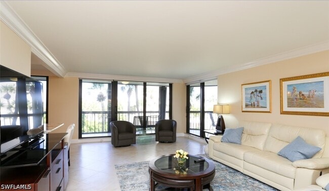 Foto del edificio - 4551 Gulf Shore Blvd N