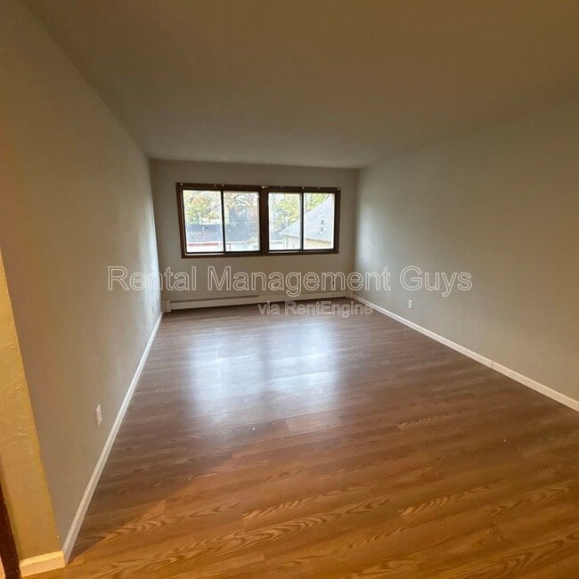 Foto del edificio - 3643 N Penn Ave