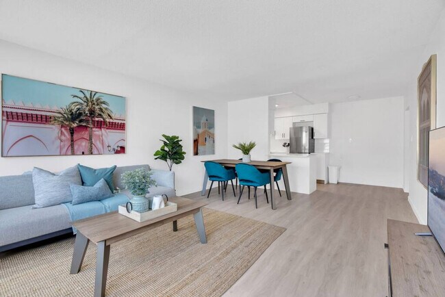 Photo du bâtiment - 45 E 16th Ave