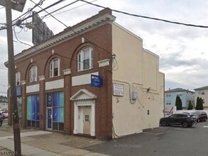 Building Photo - 920 S Elmora Ave