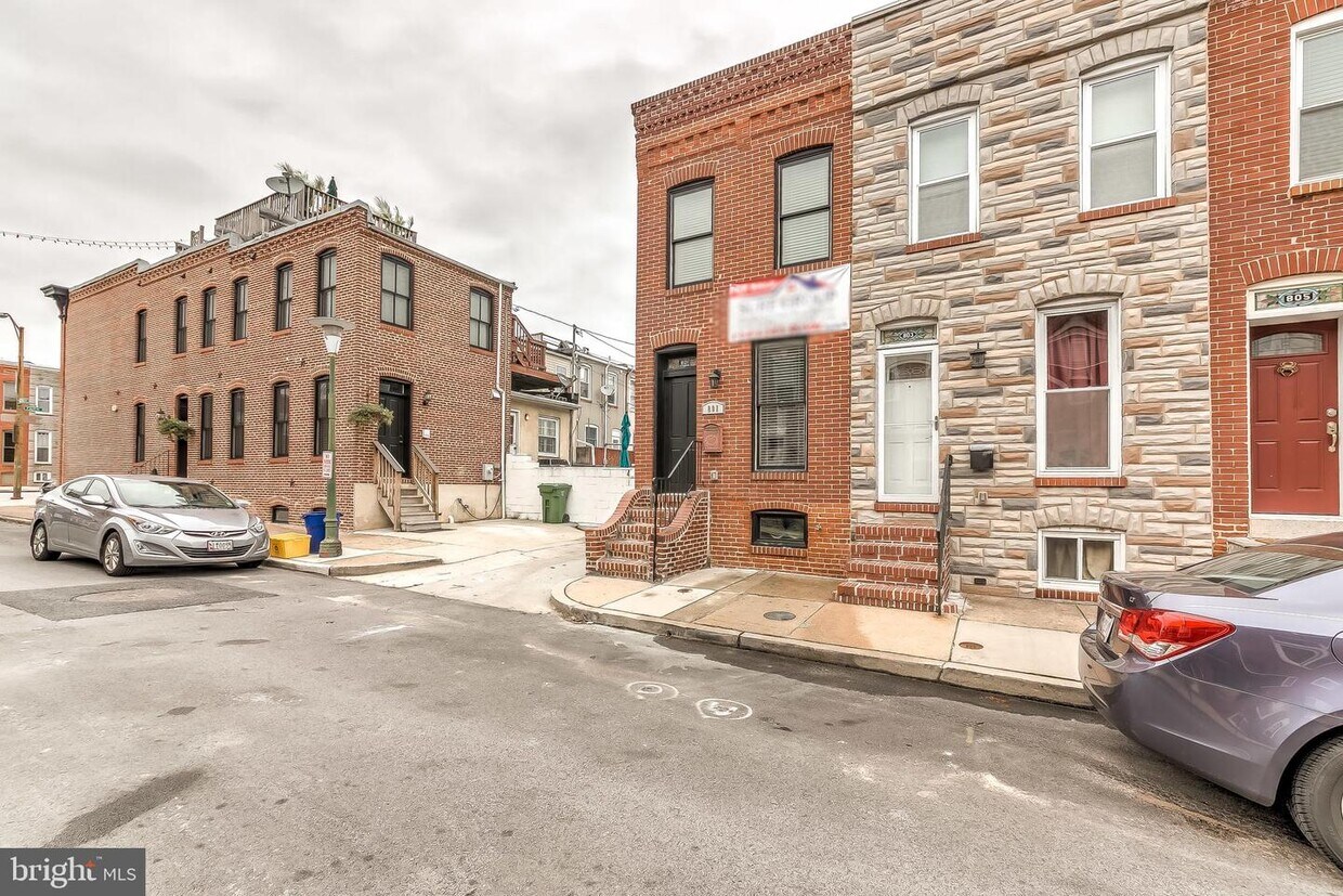 Foto principal - 801 S Robinson St