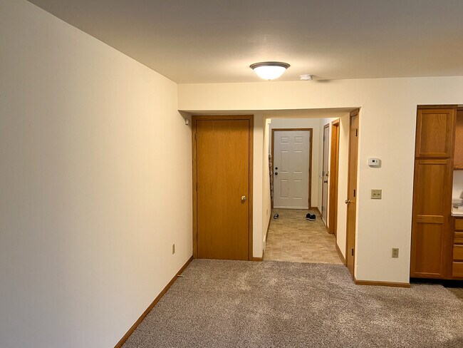 Foto del edificio - 1104 Heritage Ct