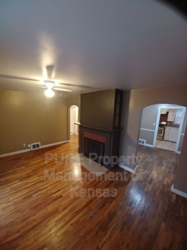 Foto del edificio - 635 SW Webster Ave